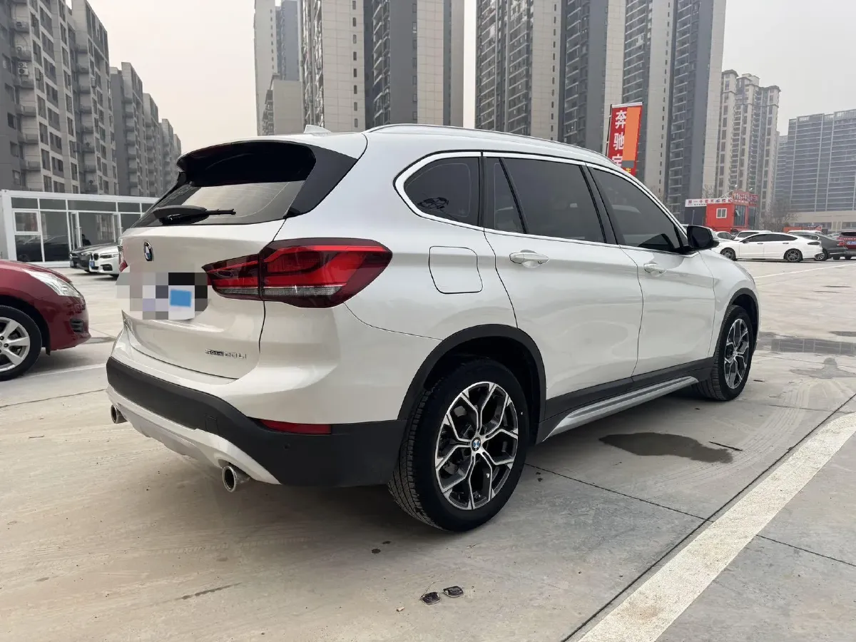 2022 BMW X1 1.5T 140HP L3 7DCT,autocango,china used car exporter,china ev exporter,chinese used car exporter,chinese used ev exporter