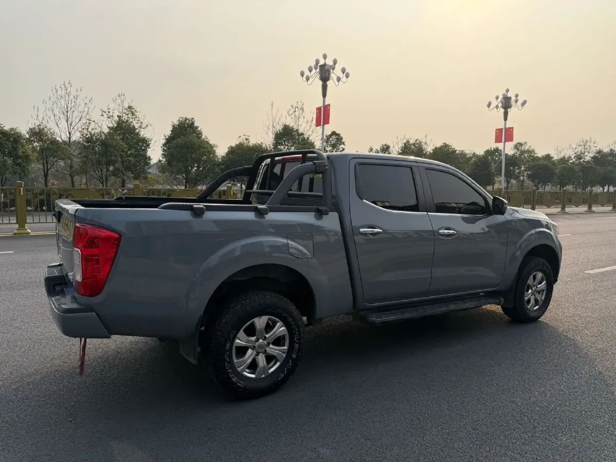 2022 Dongfeng RuiQi 7 2.3T 166HP L4 6MT,autocango,china used car exporter,china ev exporter,chinese used car exporter,chinese used ev exporter