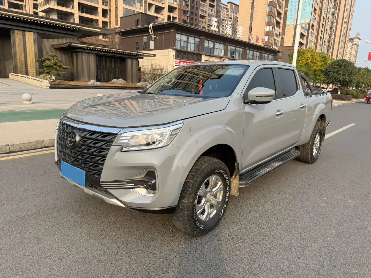 2022 Dongfeng RuiQi 7 2.3T 166HP L4 6MT,autocango,china used car exporter,china ev exporter,chinese used car exporter,chinese used ev exporter