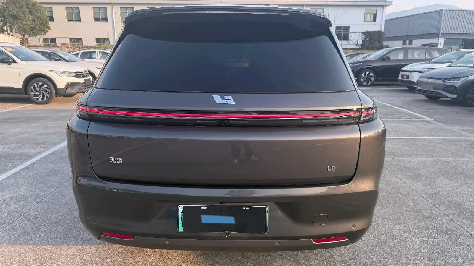 2024 Volvo S60 2.0T 197HP L4 7DCT,autocango,china used car exporter,china ev exporter,chinese used car exporter,chinese used ev exporter