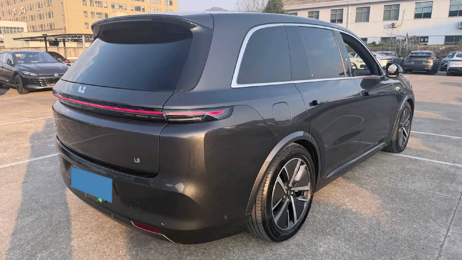 2024 Volvo S60 2.0T 197HP L4 7DCT,autocango,china used car exporter,china ev exporter,chinese used car exporter,chinese used ev exporter