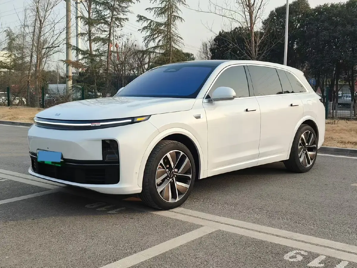 2023 Li L7 Range Extended 154HP REEV 40.9KWH