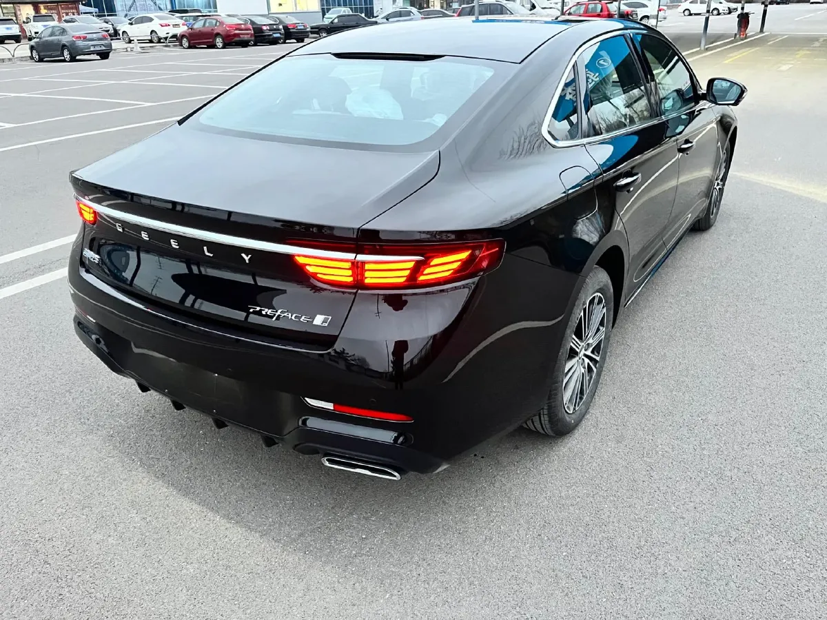 2026 Geely Preface 1.5T 181HP L4 7DCT,autocango,china used car exporter,china ev exporter,chinese used car exporter,chinese used ev exporter