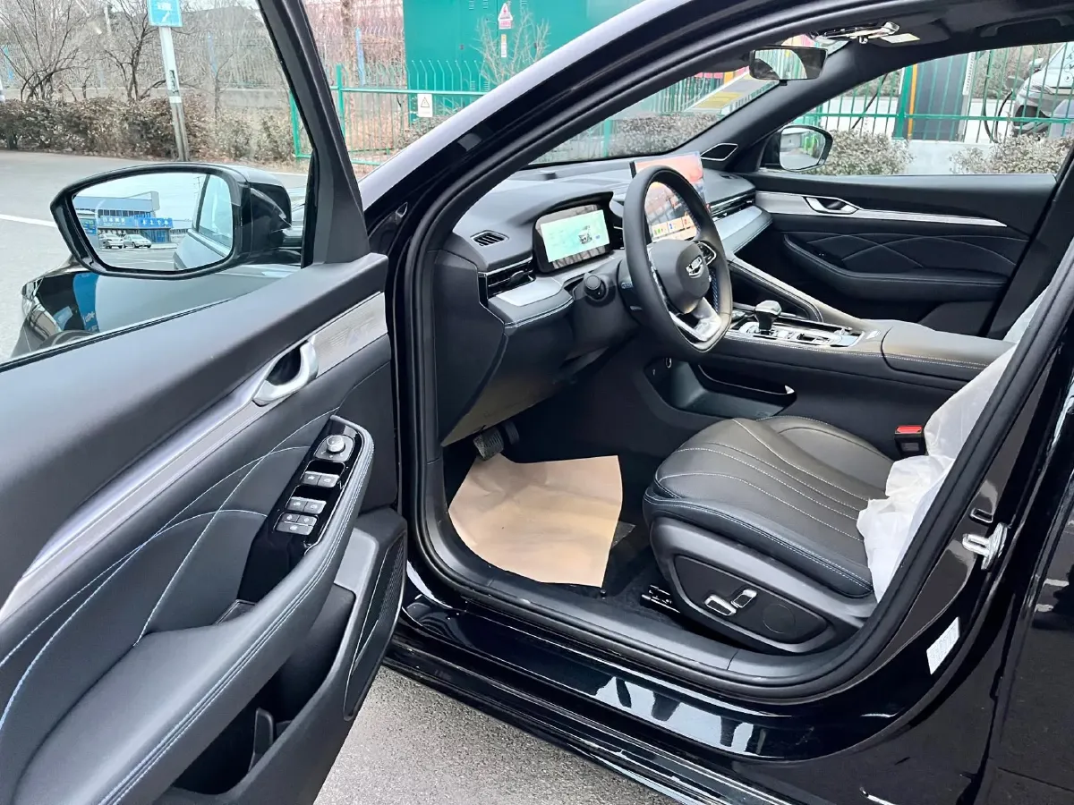 2026 Geely Preface 1.5T 181HP L4 7DCT,autocango,china used car exporter,china ev exporter,chinese used car exporter,chinese used ev exporter