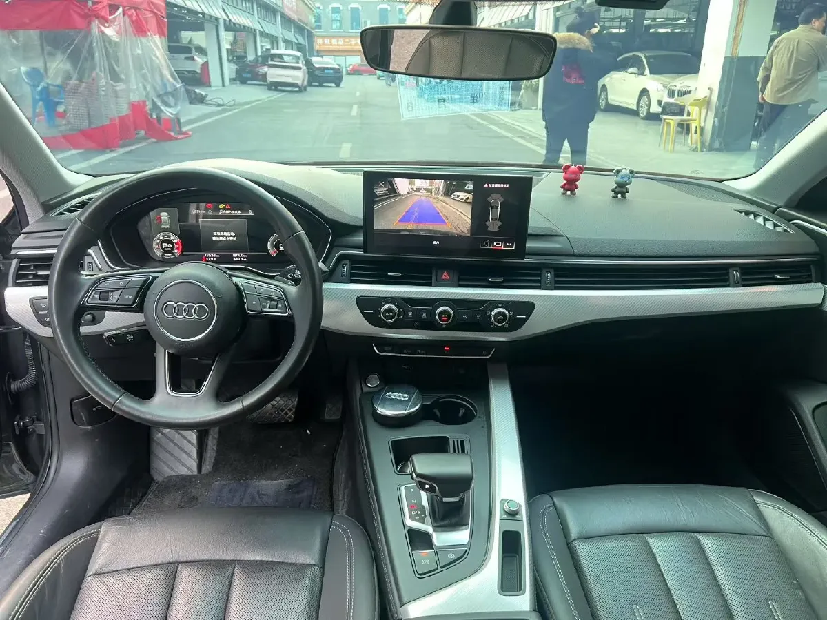 2020 Audi A4L 2.0T 190HP L4 7DCT,autocango,china used car exporter,china ev exporter,chinese used car exporter,chinese used ev exporter