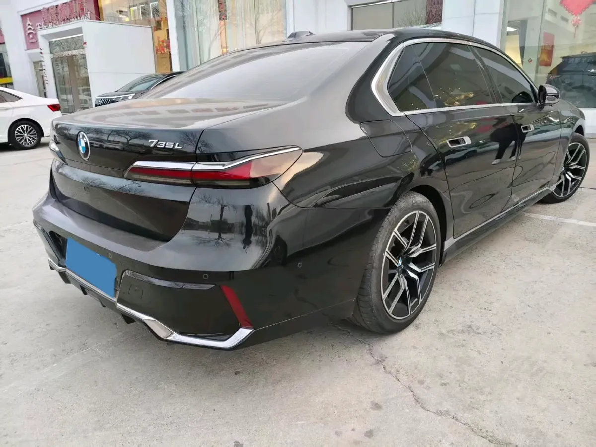 2023 BMW 7 Series 3.0T 272HP L6 8AT,autocango,china used car exporter,china ev exporter,chinese used car exporter,chinese used ev exporter
