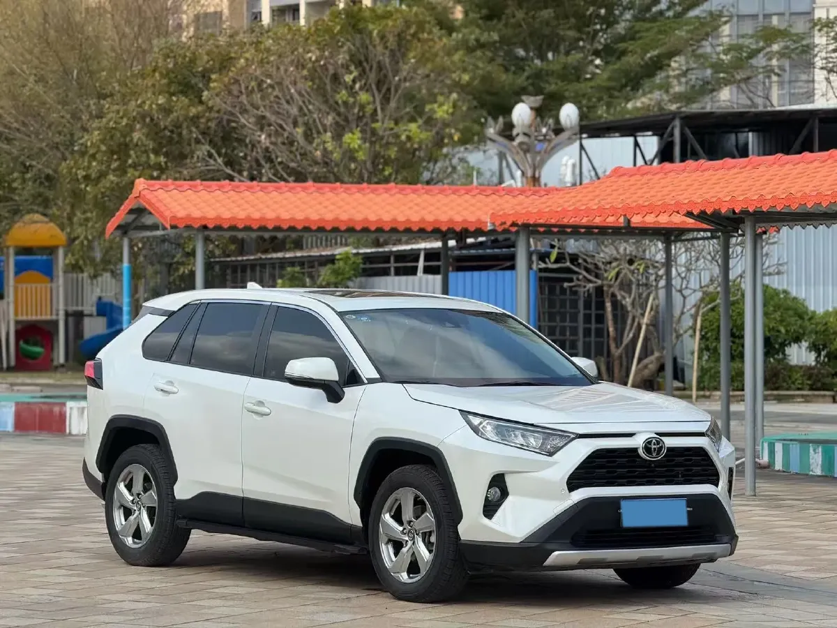 2020 Toyota RAV4 2.0L 171HP L4 CVT,autocango,china used car exporter,china ev exporter,chinese used car exporter,chinese used ev exporter