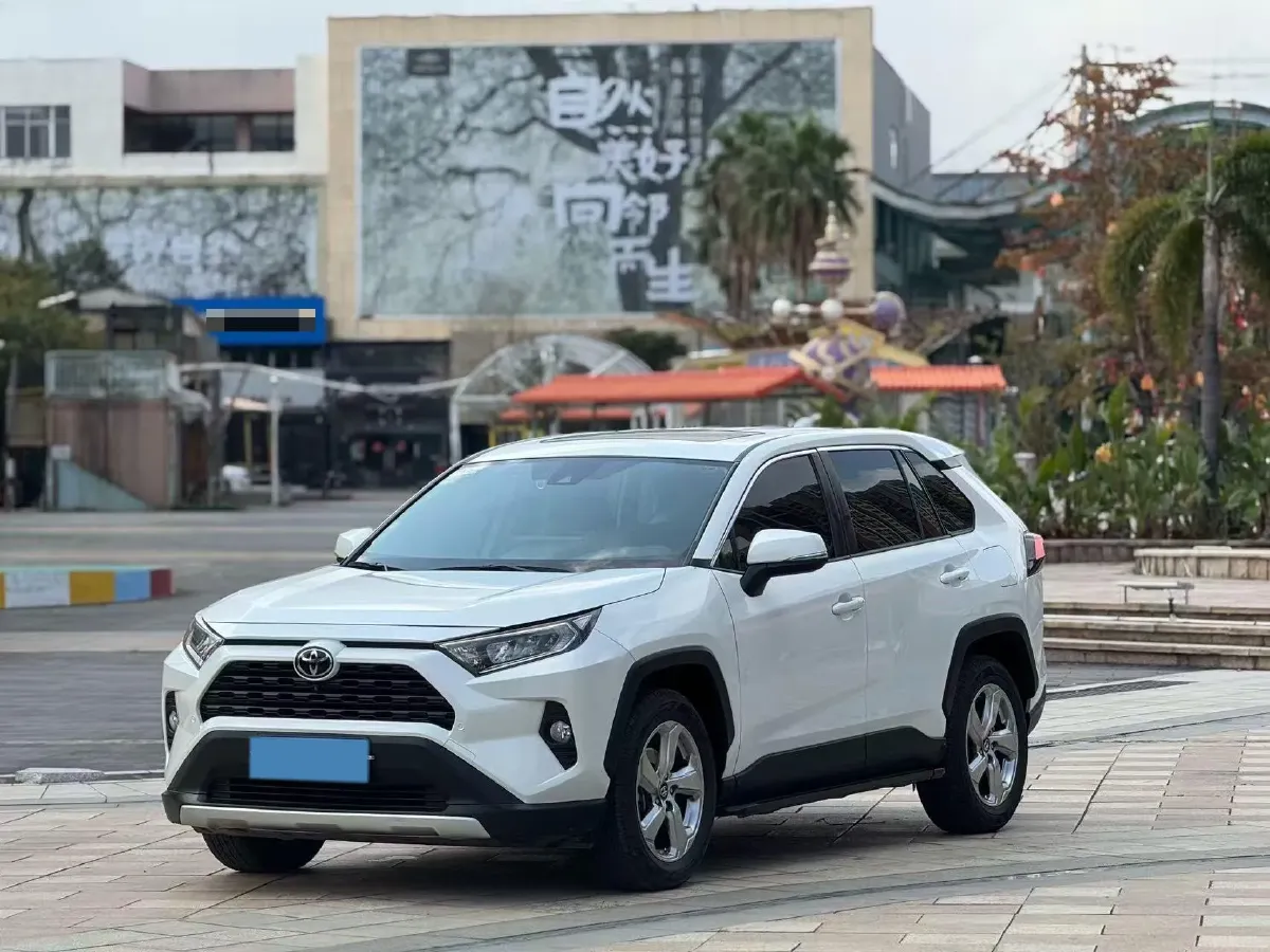 2020 Toyota RAV4 2.0L 171HP L4 CVT,autocango,china used car exporter,china ev exporter,chinese used car exporter,chinese used ev exporter