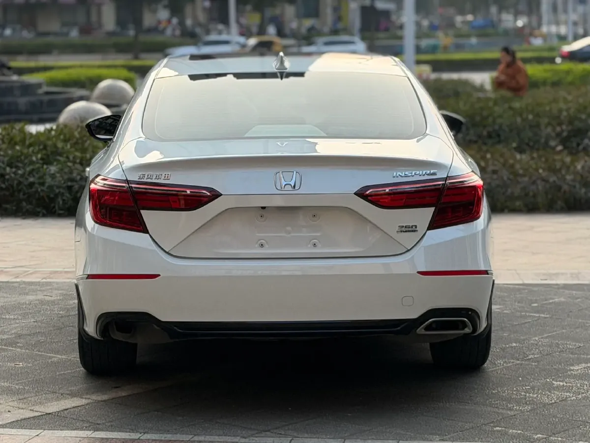2022 Honda Inspire 1.5T 194HP L4 CVT,autocango,china used car exporter,china ev exporter,chinese used car exporter,chinese used ev exporter