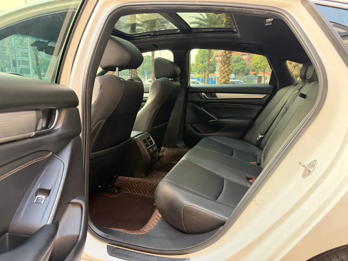 2022 Honda Inspire 1.5T 194HP L4 CVT,autocango,china used car exporter,china ev exporter,chinese used car exporter,chinese used ev exporter