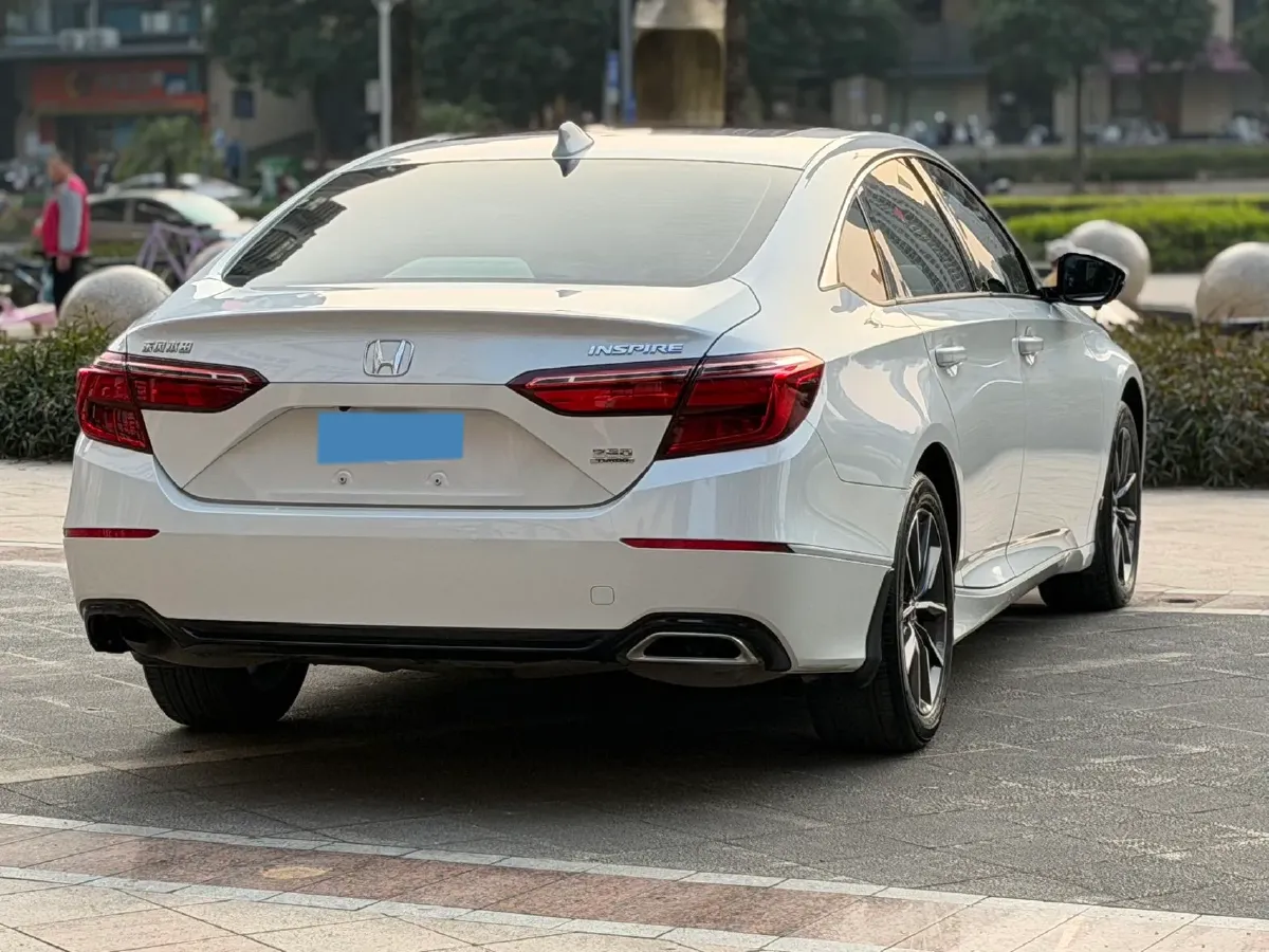 2022 Honda Inspire 1.5T 194HP L4 CVT,autocango,china used car exporter,china ev exporter,chinese used car exporter,chinese used ev exporter