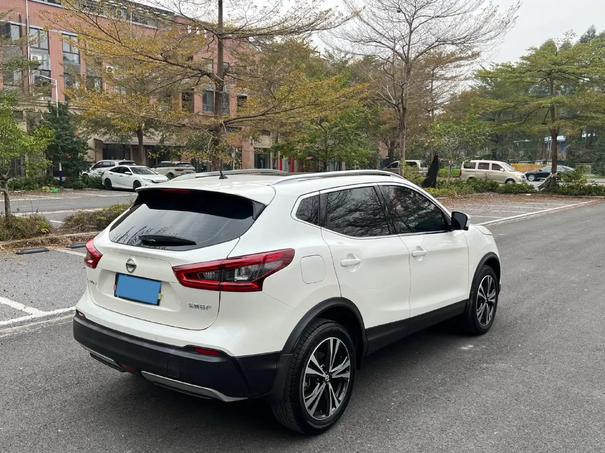 2021 Nissan Qashqai 2.0L 151HP L4 CVT,autocango,china used car exporter,china ev exporter,chinese used car exporter,chinese used ev exporter