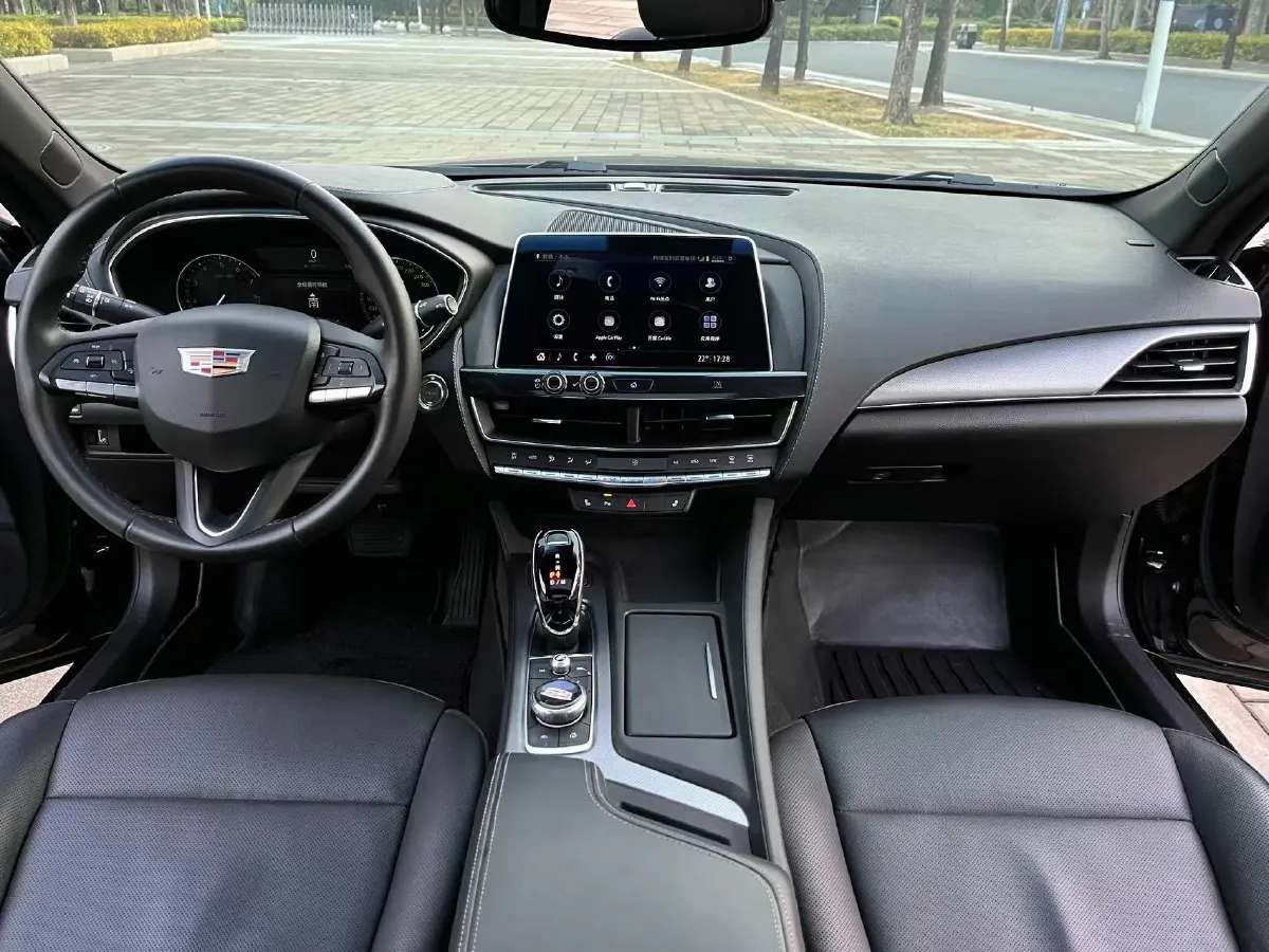 2020 Cadillac CT5 2.0T 237HP L4 10AT,autocango,china used car exporter,china ev exporter,chinese used car exporter,chinese used ev exporter