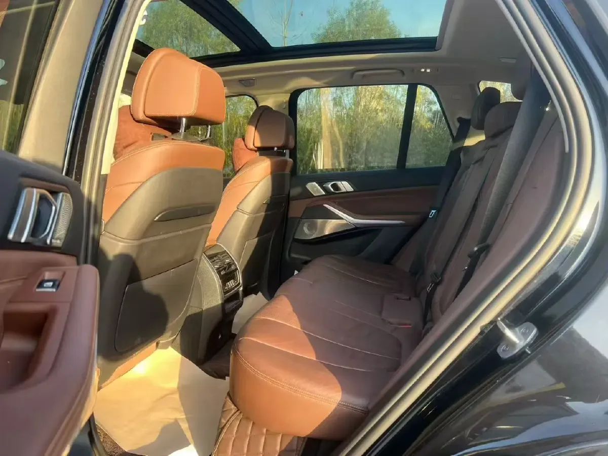 2021 BMW X5 3.0T 340HP L6 8AT,autocango,china used car exporter,china ev exporter,chinese used car exporter,chinese used ev exporter