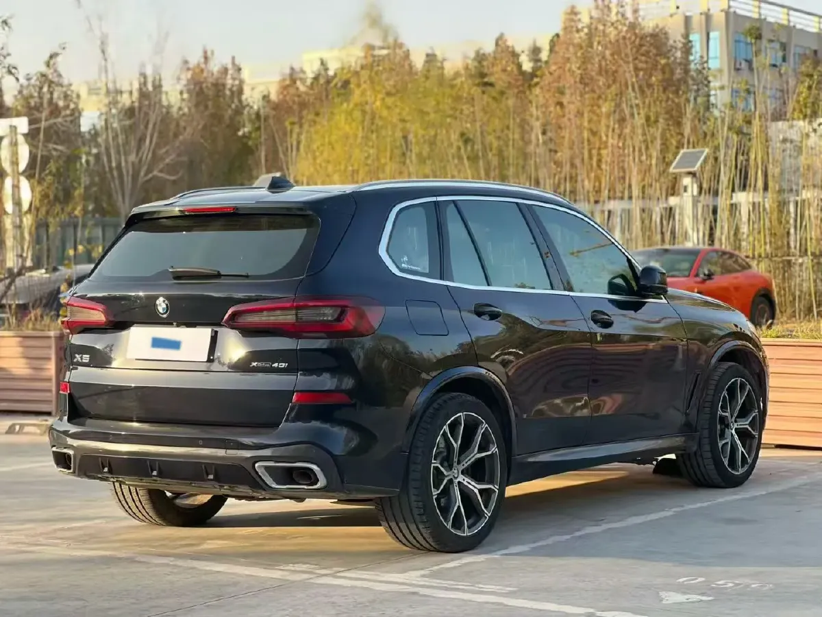 2021 BMW X5 3.0T 340HP L6 8AT,autocango,china used car exporter,china ev exporter,chinese used car exporter,chinese used ev exporter