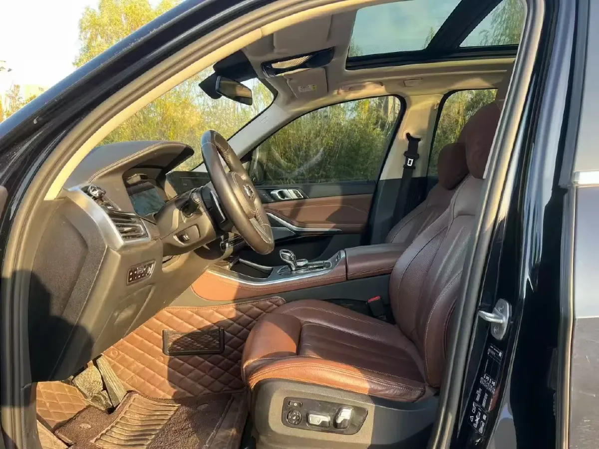 2021 BMW X5 3.0T 340HP L6 8AT,autocango,china used car exporter,china ev exporter,chinese used car exporter,chinese used ev exporter