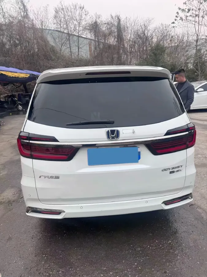 2022 Honda Odyssey 2.0L 146HP L4 E-CVT Hybrid,autocango,china used car exporter,china ev exporter,chinese used car exporter,chinese used ev exporter