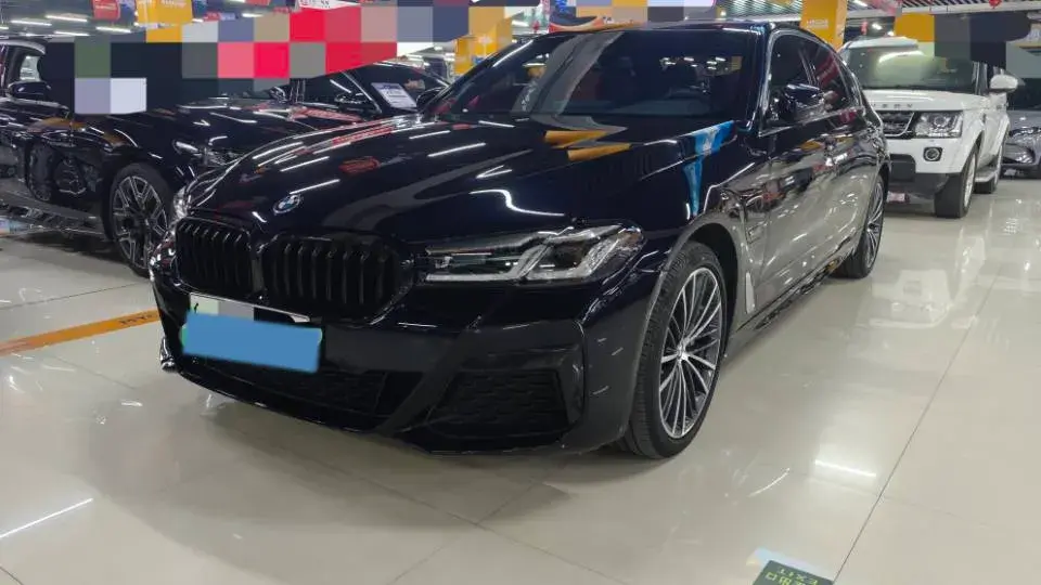 2022 BMW 5 Series 2.0T 184HP L4 8AT PHEV 17.7KWH