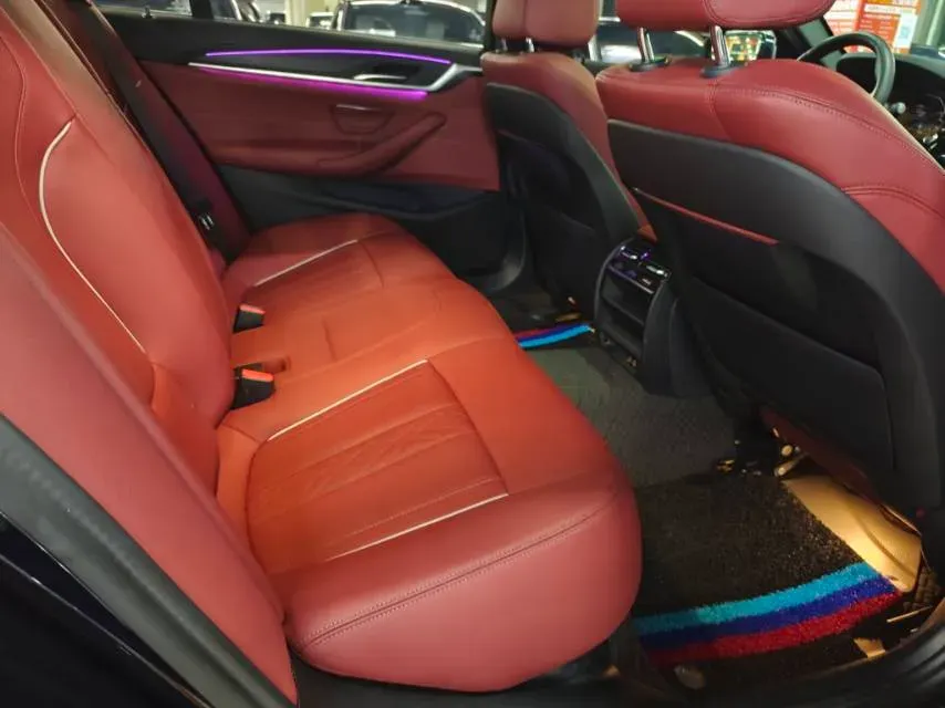 2022 BMW 5 Series 2.0T 184HP L4 8AT PHEV 17.7KWH,autocango,china used car exporter,china ev exporter,chinese used car exporter,chinese used ev exporter