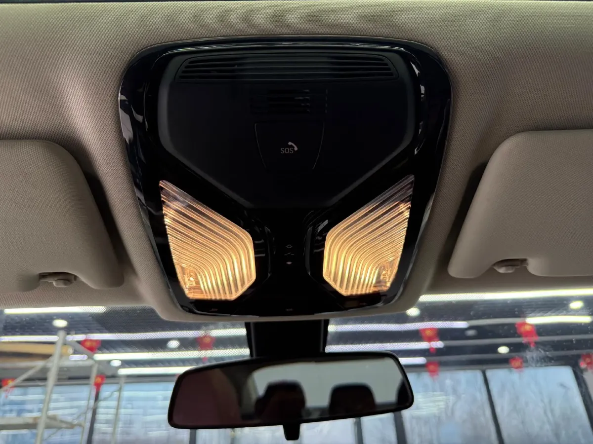 2023 BMW 3 Series 2.0T 156HP L4 8AT,autocango,china used car exporter,china ev exporter,chinese used car exporter,chinese used ev exporter