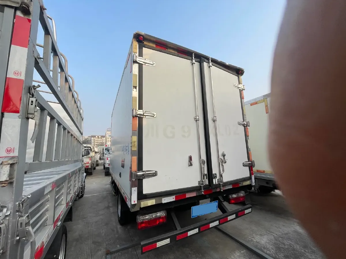 2012 DongFeng Aeolus A60 1.6L 117HP L4 5MT,autocango,china used car exporter,china ev exporter,chinese used car exporter,chinese used ev exporter