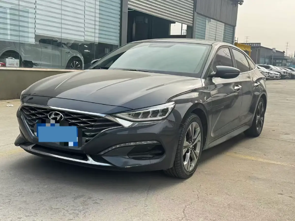 2019 Hyundai La Festa 1.6T 204HP L4 7DCT