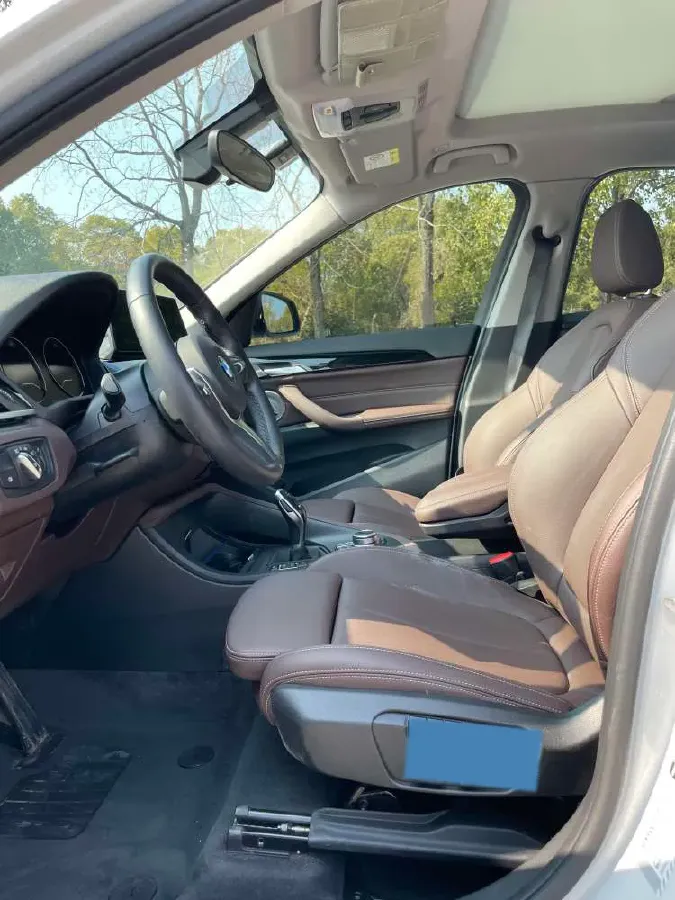 2022 BMW X1 2.0T 192HP L4 7DCT,autocango,china used car exporter,china ev exporter,chinese used car exporter,chinese used ev exporter