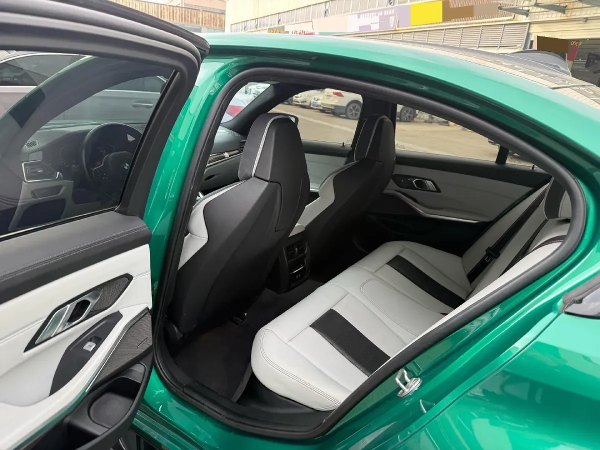 2021 BMW M3 3.0T 510HP L6 8AT,autocango,china used car exporter,china ev exporter,chinese used car exporter,chinese used ev exporter