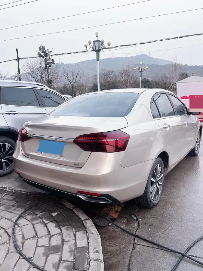 2020 Geely Emgrand 1.5L 109HP L4 CVT,autocango,china used car exporter,china ev exporter,chinese used car exporter,chinese used ev exporter