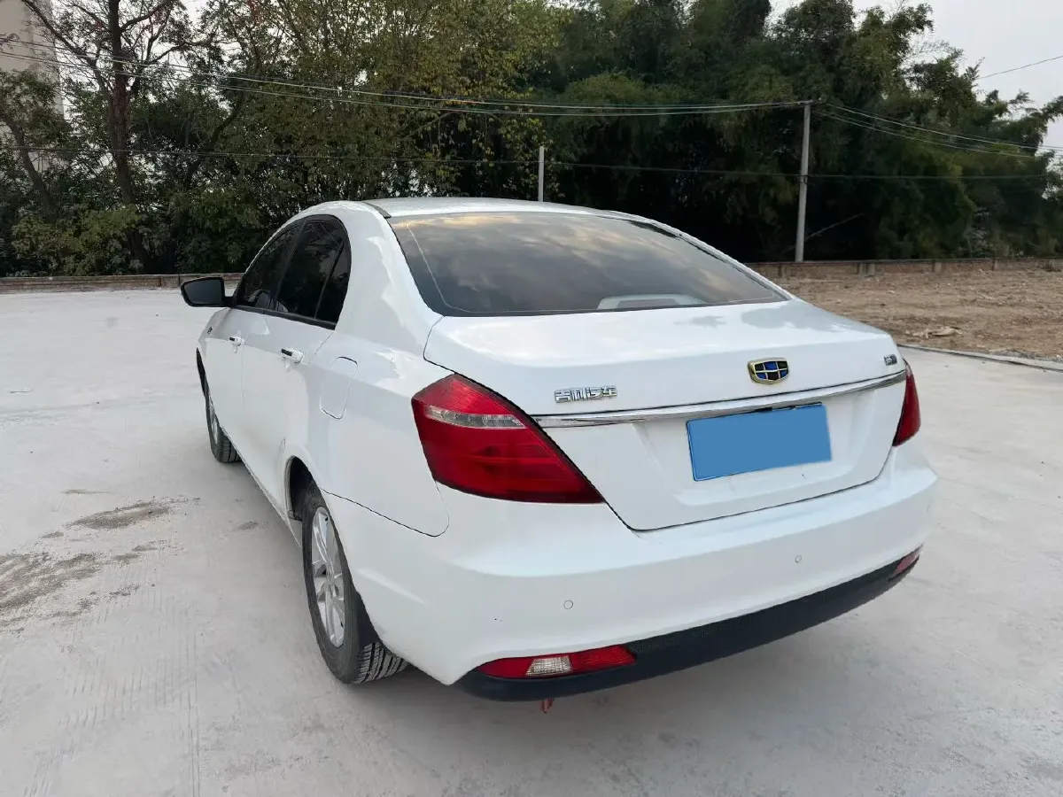 2017 Geely Emgrand 1.5L 109HP L4 5MT,autocango,china used car exporter,china ev exporter,chinese used car exporter,chinese used ev exporter