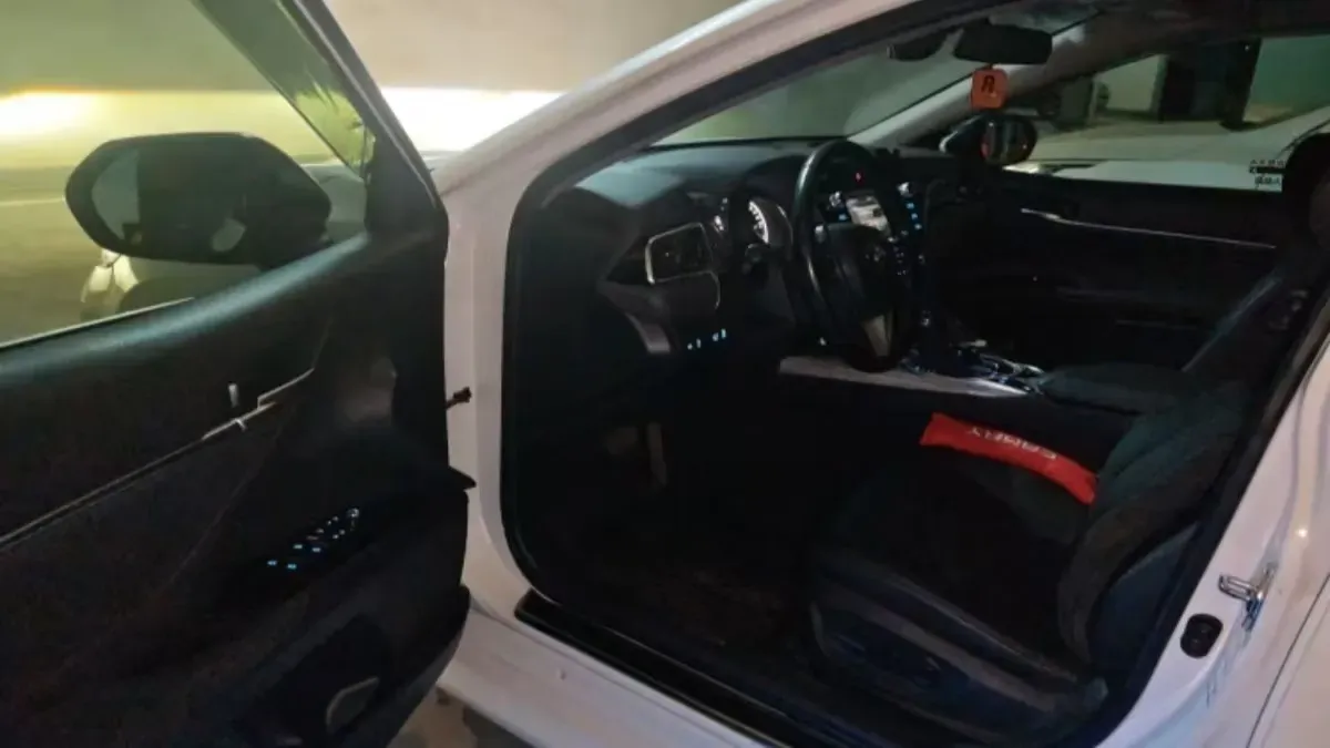 2019 Toyota Camry 2.5L 178HP L4 E-CVT Hybrid,autocango,china used car exporter,china ev exporter,chinese used car exporter,chinese used ev exporter