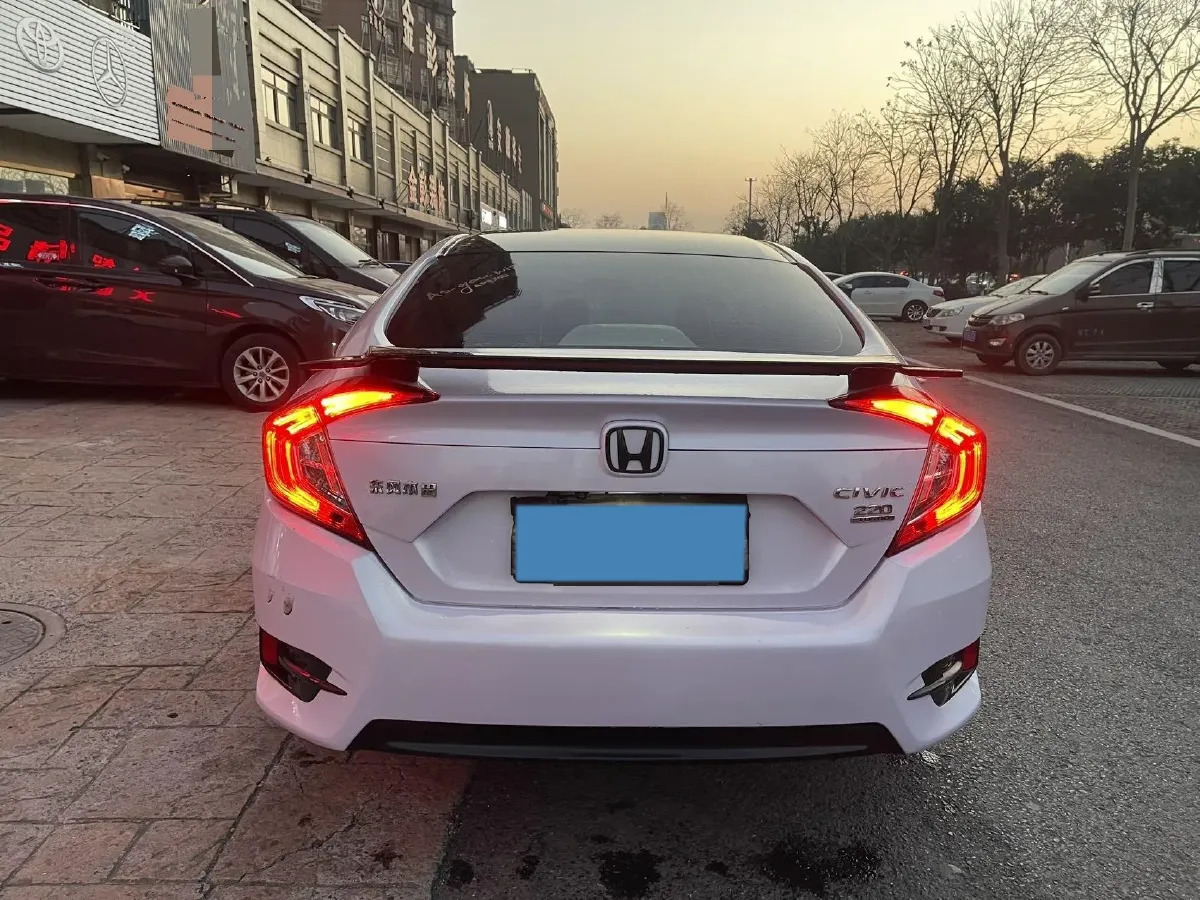 2019 Honda Civic 1.5T 177HP L4 CVT,autocango,china used car exporter,china ev exporter,chinese used car exporter,chinese used ev exporter