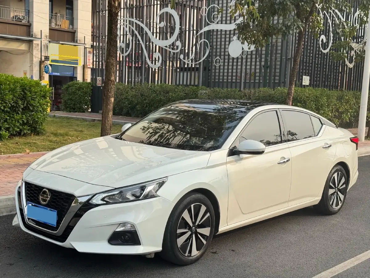 2021 Nissan Teana 2.0T 243HP L4 CVT