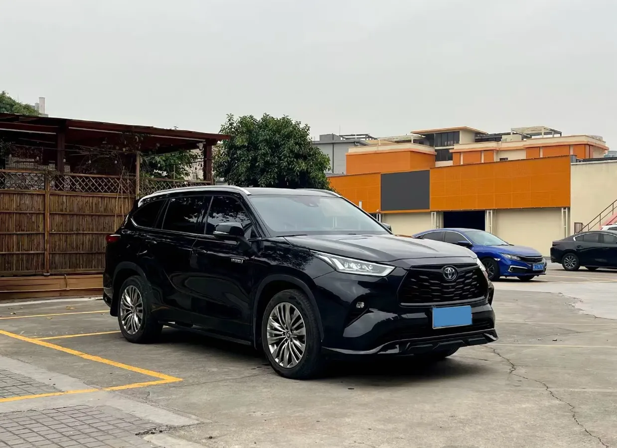 2022 Toyota Highlander 2.5L 192HP L4 E-CVT Hybrid,autocango,china used car exporter,china ev exporter,chinese used car exporter,chinese used ev exporter