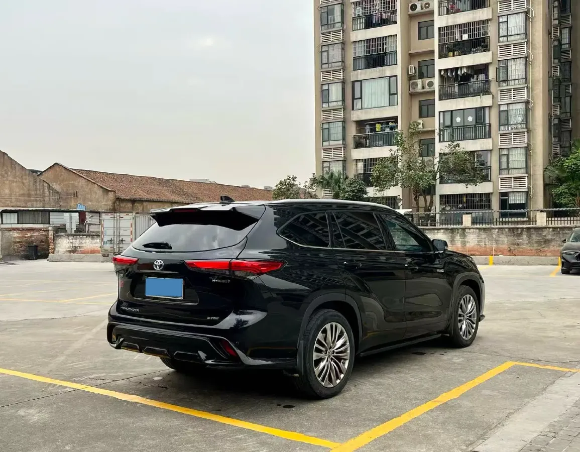 2022 Toyota Highlander 2.5L 192HP L4 E-CVT Hybrid,autocango,china used car exporter,china ev exporter,chinese used car exporter,chinese used ev exporter
