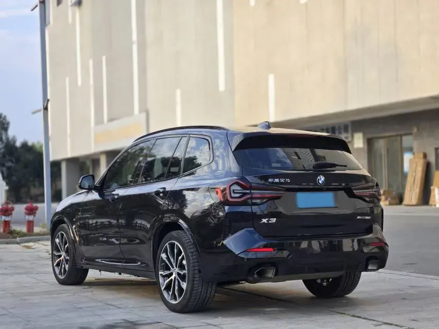 2022 BMW X3 2.0T 252HP L4 8AT,autocango,china used car exporter,china ev exporter,chinese used car exporter,chinese used ev exporter