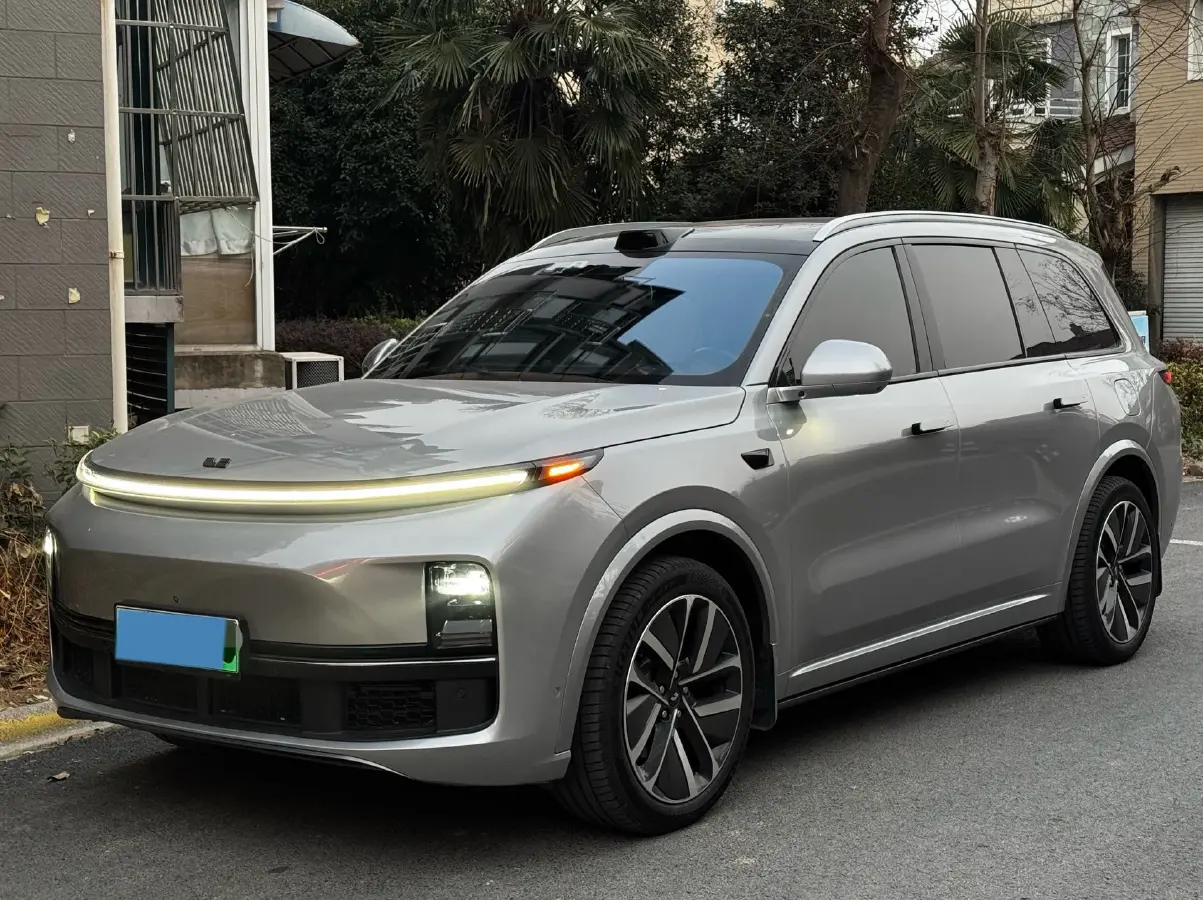 2022 Li L9 Range Extended 154HP REEV 42.6KWH