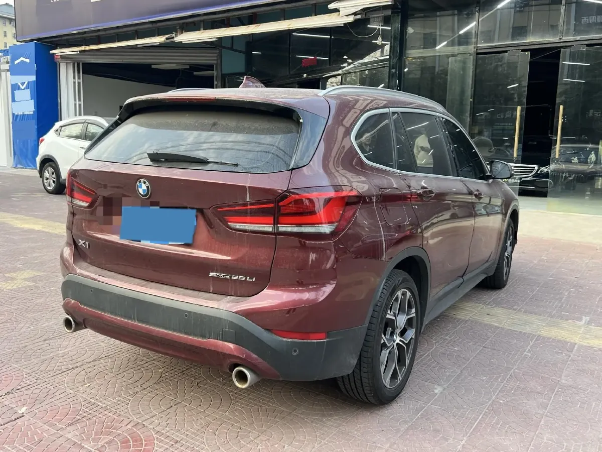2021 BMW X1 2.0T 192HP L4 7DCT,autocango,china used car exporter,china ev exporter,chinese used car exporter,chinese used ev exporter