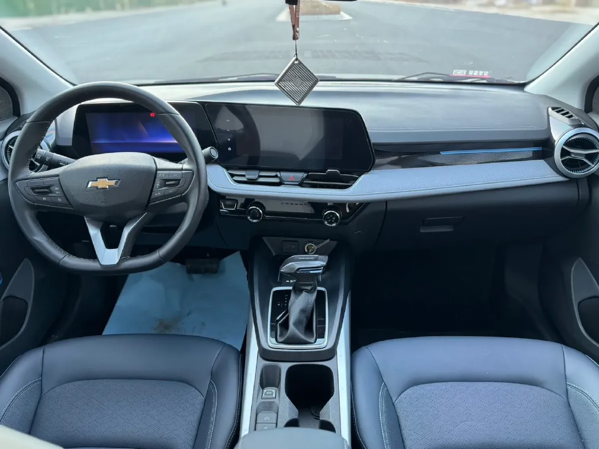 2024 Chevrolet Monza 1.5L 113HP L4 6DCT,autocango,china used car exporter,china ev exporter,chinese used car exporter,chinese used ev exporter