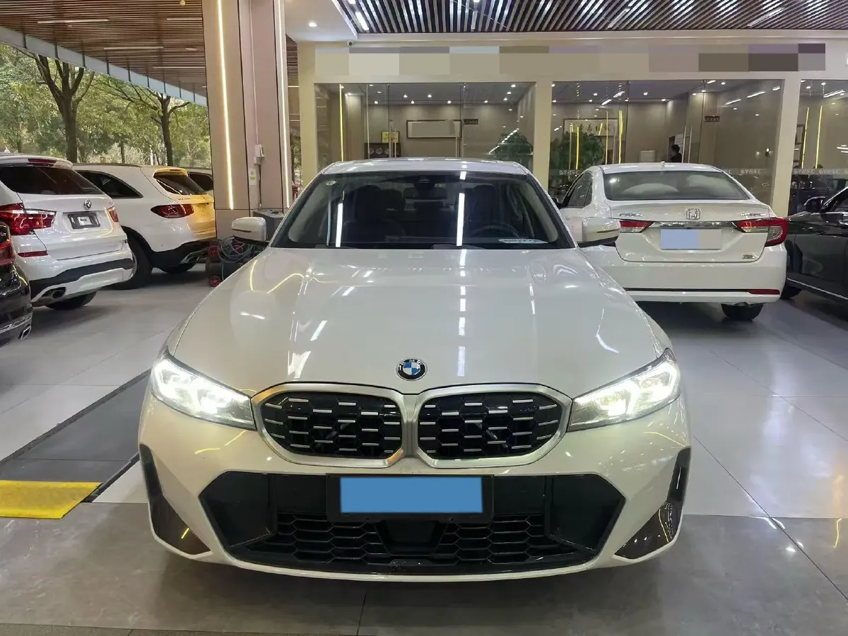 2025 BMW 3 Series 2.0T 184HP L4 8AT,autocango,china used car exporter,china ev exporter,chinese used car exporter,chinese used ev exporter