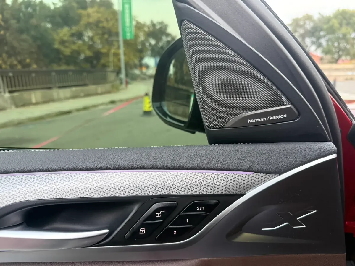 2021 BMW X4 2.0T 184HP L4 8AT,autocango,china used car exporter,china ev exporter,chinese used car exporter,chinese used ev exporter