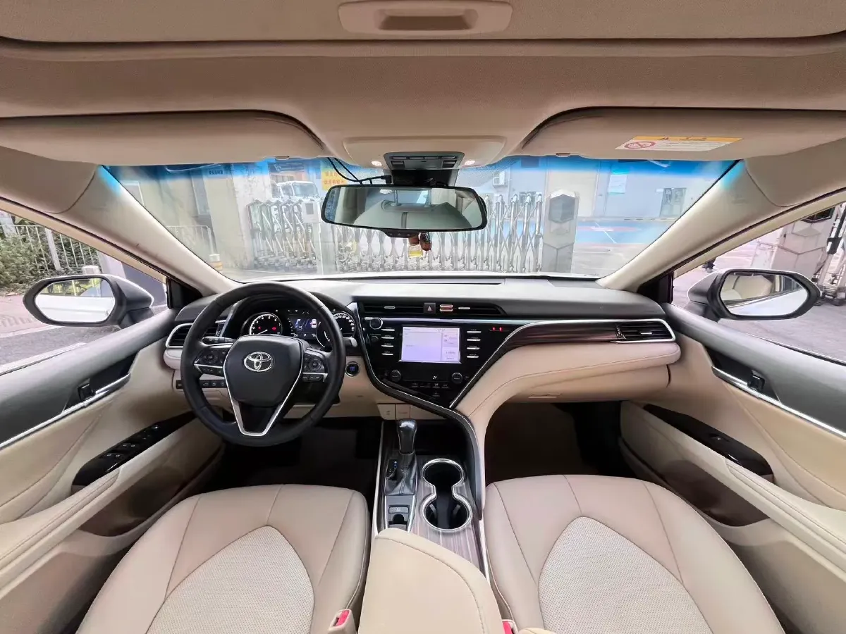 2018 Toyota Camry 2.0L 169HP L4 6AT,autocango,china used car exporter,china ev exporter,chinese used car exporter,chinese used ev exporter