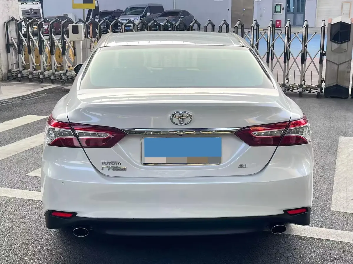 2018 Toyota Camry 2.0L 169HP L4 6AT,autocango,china used car exporter,china ev exporter,chinese used car exporter,chinese used ev exporter
