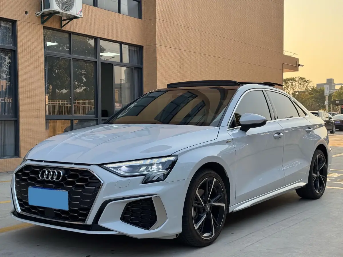 2021 Audi A3 1.4T 150HP L4 7DCT