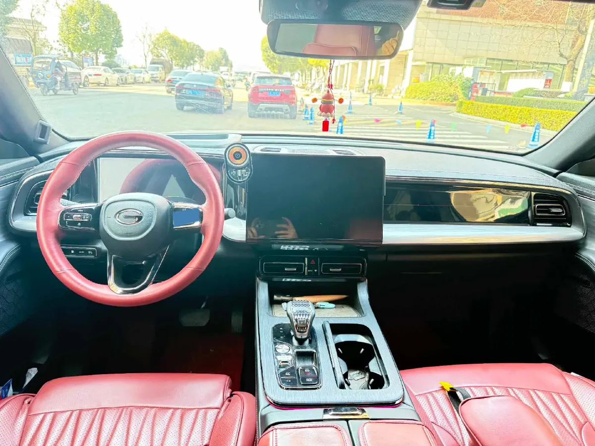 2024 GAC Trumpchi GS8 2.0T 190HP L4 E-CVT Hybrid,autocango,china used car exporter,china ev exporter,chinese used car exporter,chinese used ev exporter