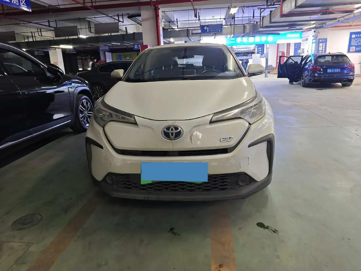 2020 Toyota C-HR EV BEV 54.3KWH,autocango,china used car exporter,china ev exporter,chinese used car exporter,chinese used ev exporter