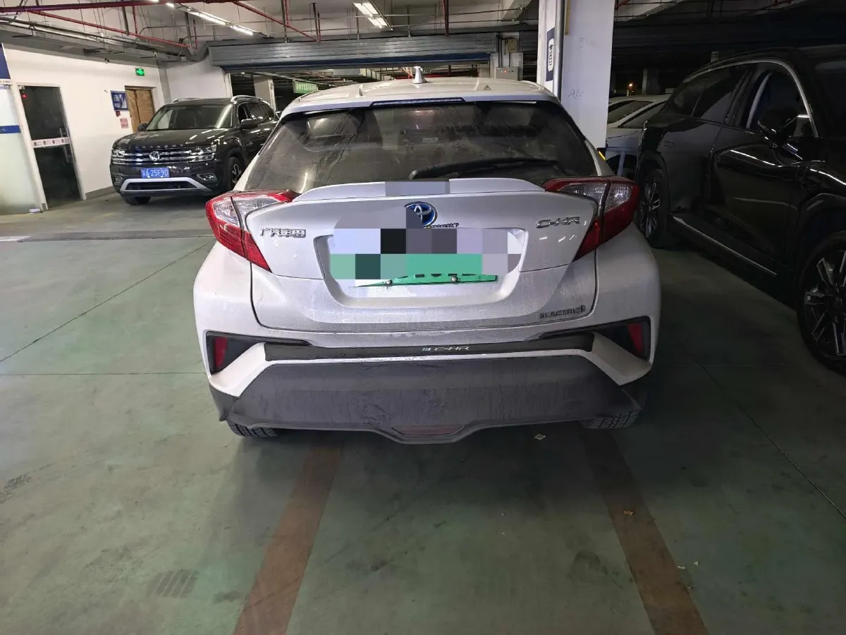 2020 Toyota C-HR EV BEV 54.3KWH,autocango,china used car exporter,china ev exporter,chinese used car exporter,chinese used ev exporter
