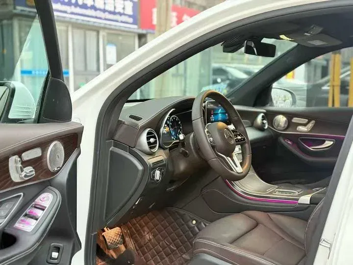 2021 Mercedes-Benz GLC Class 2.0T 197HP L4 9AT,autocango,china used car exporter,china ev exporter,chinese used car exporter,chinese used ev exporter