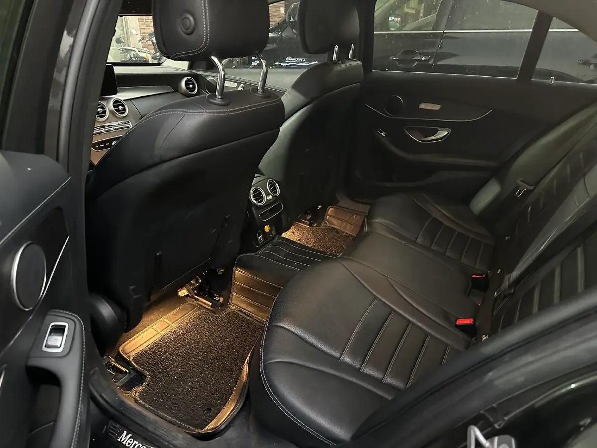 2021 Mercedes-Benz C Class 1.5T 184HP L4 9AT,autocango,china used car exporter,china ev exporter,chinese used car exporter,chinese used ev exporter