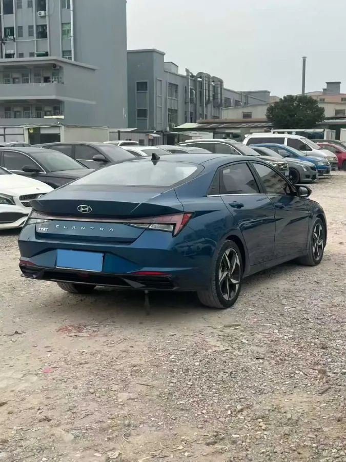 2021 Hyundai Elantra 1.5L 115HP L4 CVT,autocango,china used car exporter,china ev exporter,chinese used car exporter,chinese used ev exporter